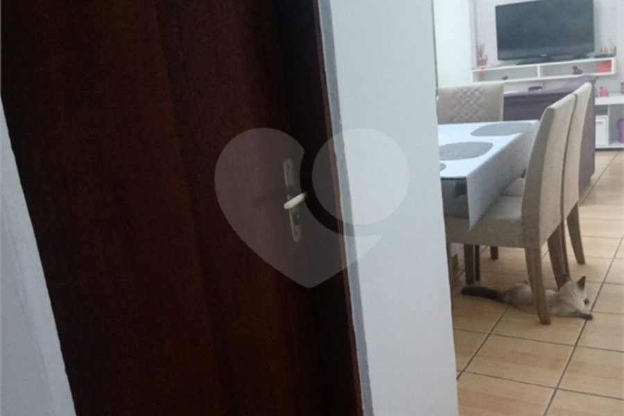 Sobrado à venda com 6 quartos em Horto, São Paulo, SP