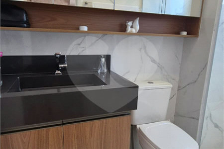 Apartamento à venda com 3 suítes em Santa Teresinha, São Paulo, SP
