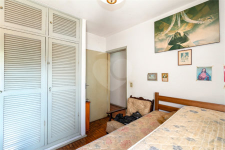 Sobrado à venda com 3 quartos em Jardim Vera Cruz, São Paulo, SP