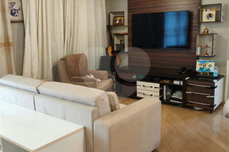Apartamento à venda com 2 quartos, sendo 1 suíte, no Centro, São Bernardo do Campo, SP