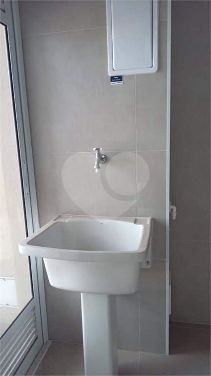 Apartamento à venda com 3 quartos, sendo 1 suíte,  em Vila Mogilar, Mogi das Cruzes, SP