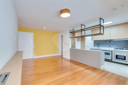 Apartamento à venda com 3 quartos, sendo 2 suítes, em Santo Amaro, São Paulo, SP