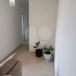 Apartamento à venda com 2 quartos, sendo 1 suíte,  em Parque Santana, Mogi das Cruzes, SP