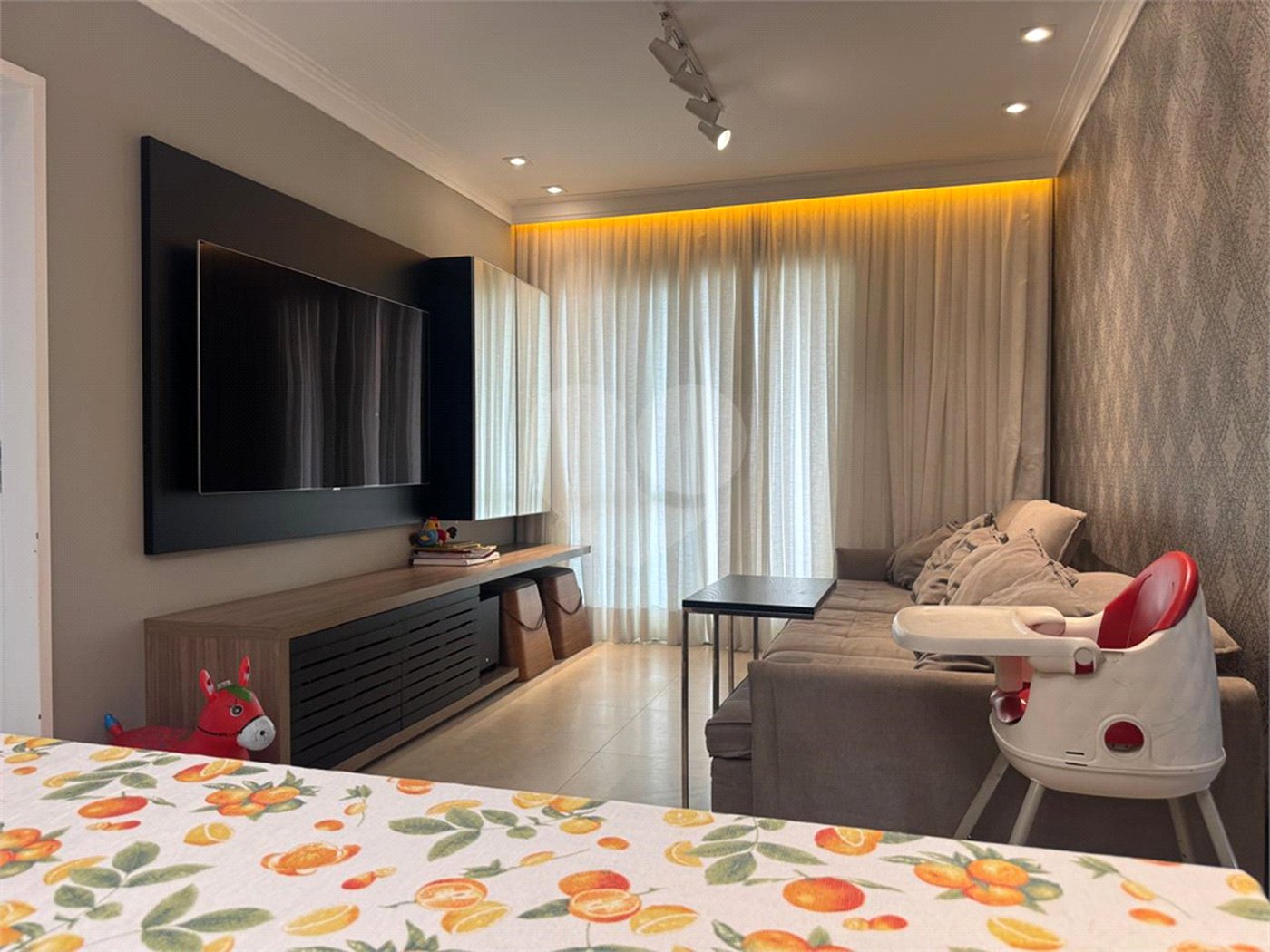 Apartamento à venda com 2 quartos, sendo 1 suíte, em Vila Mariana, São Paulo, SP