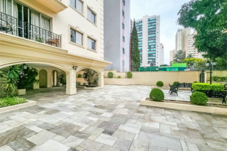 Apartamento à venda com 3 quartos, sendo 1 suíte, em Brooklin, São Paulo, SP