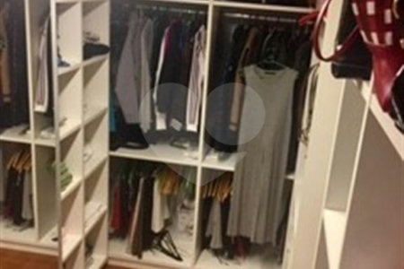 Apartamento à venda com 3 suítes em Campo Belo, São Paulo, SP