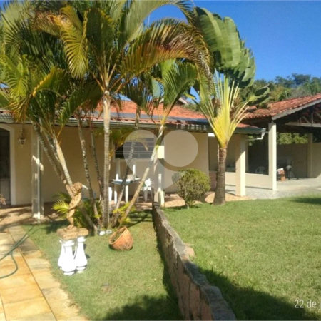 Casa à venda com 3 suítes no condomínio Haras São Luiz, Salto - SP