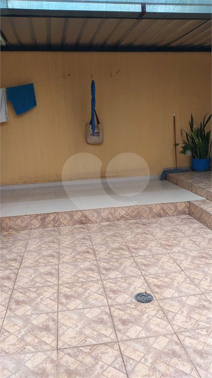Casa à venda com 4 quartos, sendo 1 suíte,  em Vila Mogilar, Mogi das Cruzes, SP