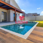 Casa à venda com 4 quartos, sendo 2 suítes, no condomínio Residencial Monte Carlo, São José dos Campos - SP