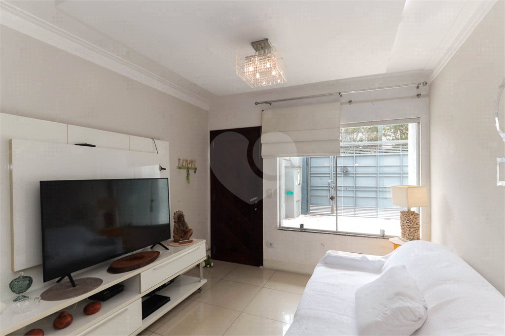 Sobrado à venda com 2 quartos, sendo 1 suíte, em Chácara Santo Antônio, São Paulo, SP