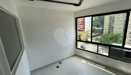 Sala à venda em Jardim Caboré, São Paulo, SP