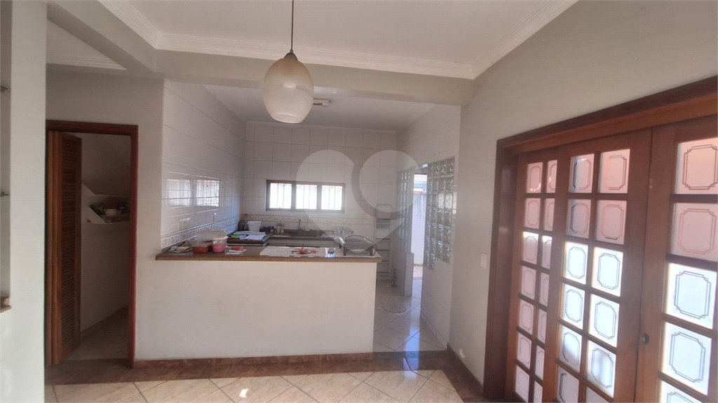 Casa à venda com 3 quartos, sendo 1 suíte, em Jardim Itanguá, Sorocaba, SP