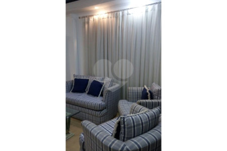 Casa à venda com 3 quartos, sendo 1 suíte, em Vila Suzana, São Paulo, SP