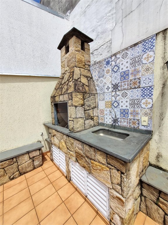 VENDA - Sobrado Jardim França: 135m² | 3 dormitórios (1 suíte) | 2 vagas | Churrasqueira
