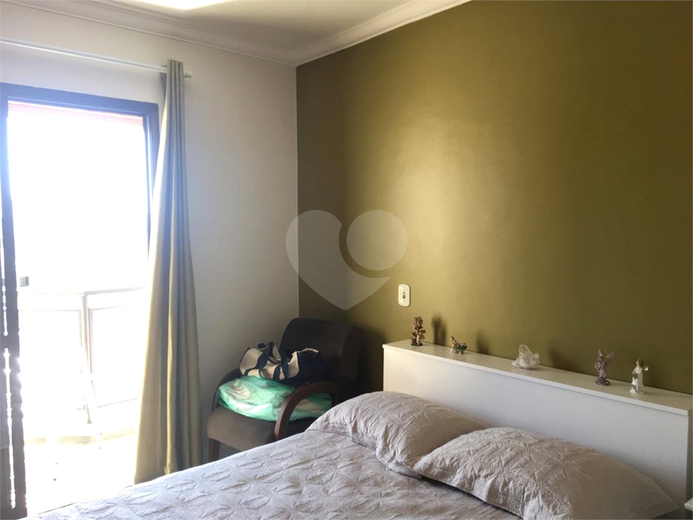 Apartamento à venda com 3 quartos, sendo 1 suíte, em Vila Mariana, São Paulo, SP