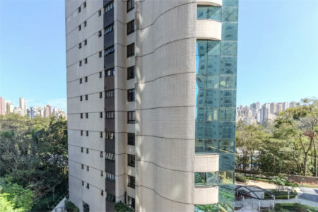 Apartamento à venda com 4 suítes em Paraíso do Morumbi, São Paulo, SP