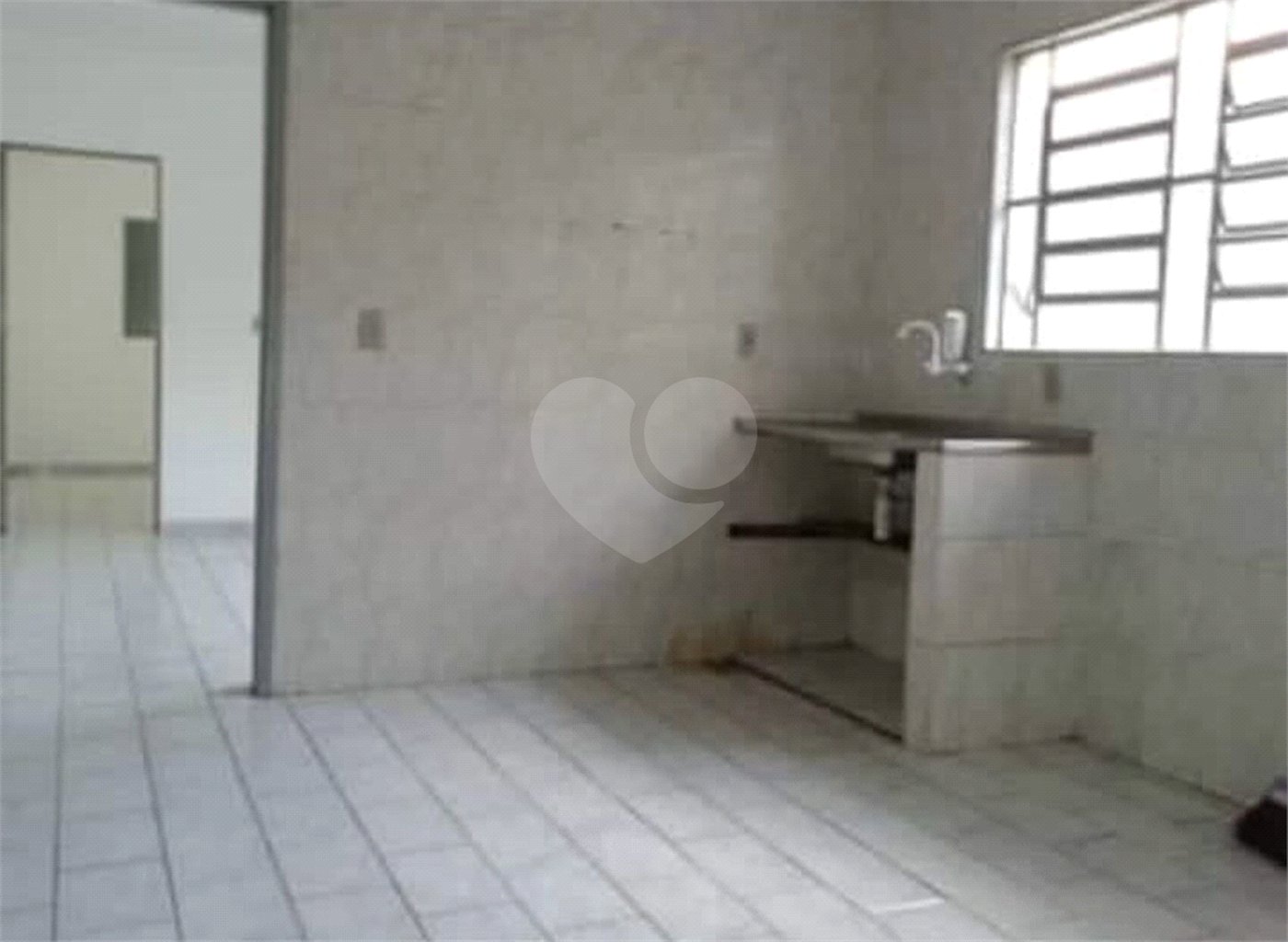 Casa à venda com 2 quartos em Jardim Castanheira, São José dos Campos, SP