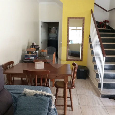 Terreno á venda com 2 casas na Vila Rosália, Guarulhos, SP.