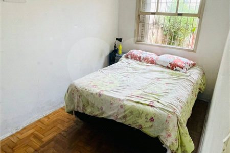 Casa à venda com 3 quartos em São Salvador, São Paulo, SP