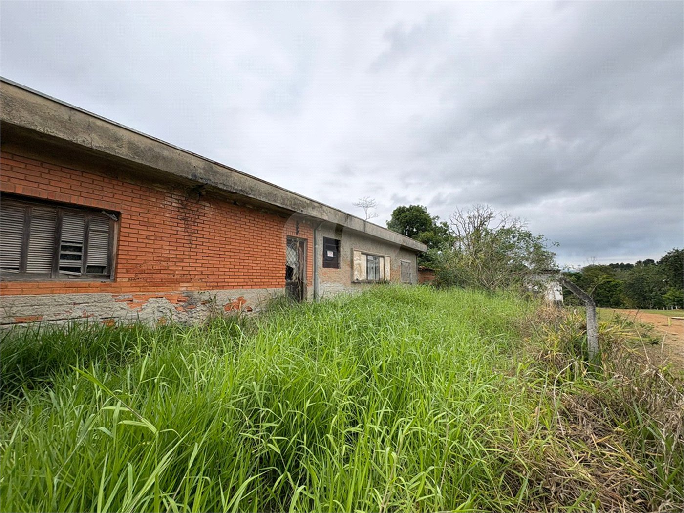 Área de Terra à venda ou para alugar com 2 quartos em Chácaras Reunidas Guaio, Suzano, SP