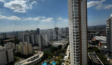 Apartamento à venda com 3 suítes em Parque Campolim, Sorocaba, SP
