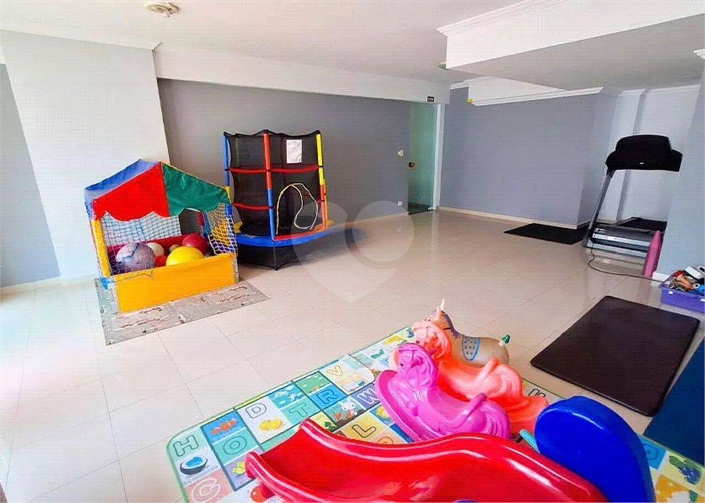 Apartamento à venda com 3 quartos, sendo 1 suíte, em Parque Campolim, Sorocaba, SP