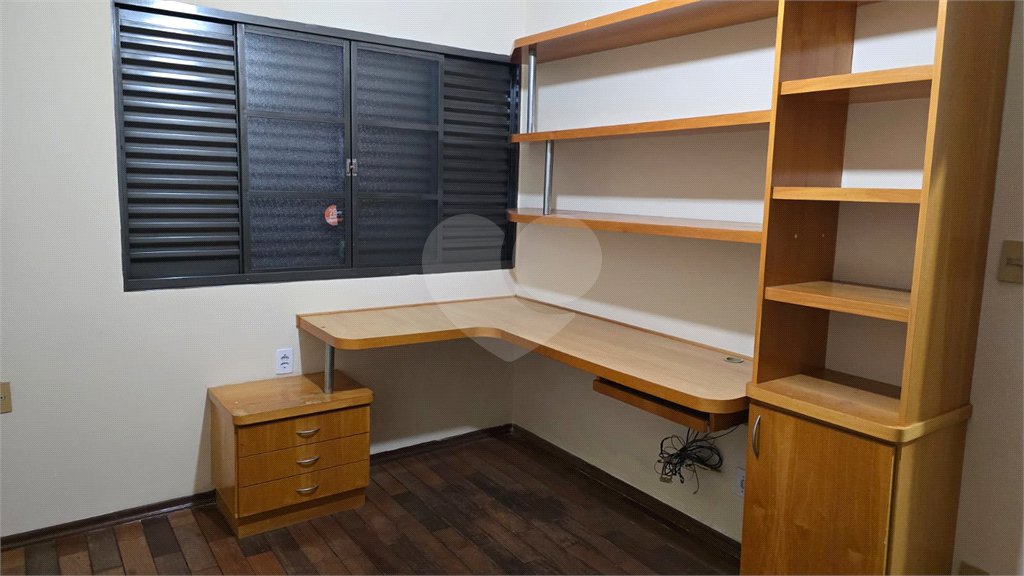 Casa à venda ou para alugar com 4 quartos, sendo 2 suítes, em Jardim Morumbi, Araraquara, SP