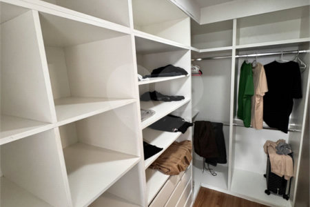 Apartamento à venda com 4 quartos, sendo 2 suítes, em Vila Regente Feijó, São Paulo, SP