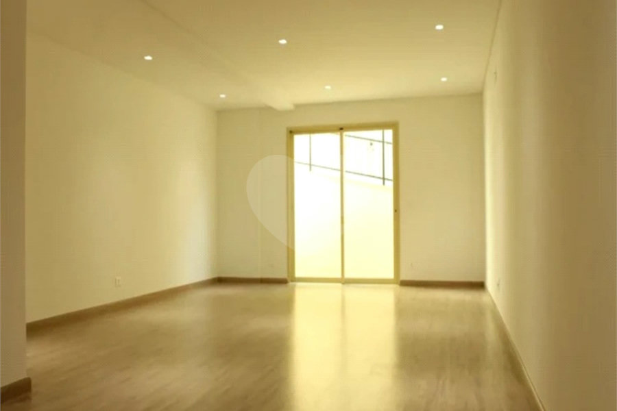 Apartamento à venda com 3 suítes em Jardim São Paulo(zona Norte), São Paulo, SP