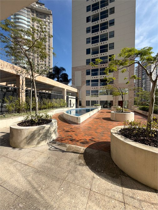 Apartamento à venda com 2 quartos em Jardim Fonte do Morumbi, São Paulo, SP