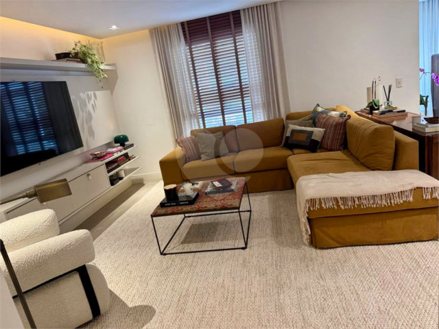 Apartamento à venda com 4 suítes em Vila Olímpia, São Paulo, SP