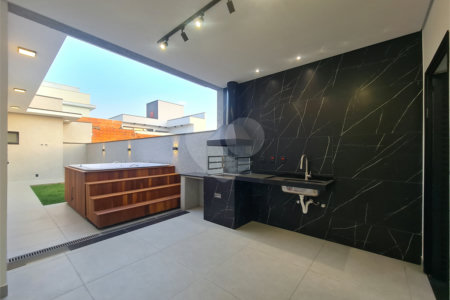 Casa à venda com 3 quartos, sendo 1 suíte, no condomínio Reserva Ipanema I, Sorocaba - SP