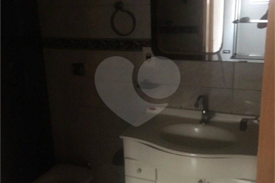Casa à venda com 2 quartos, sendo 1 suíte, no condomínio Colibri, São Paulo - SP