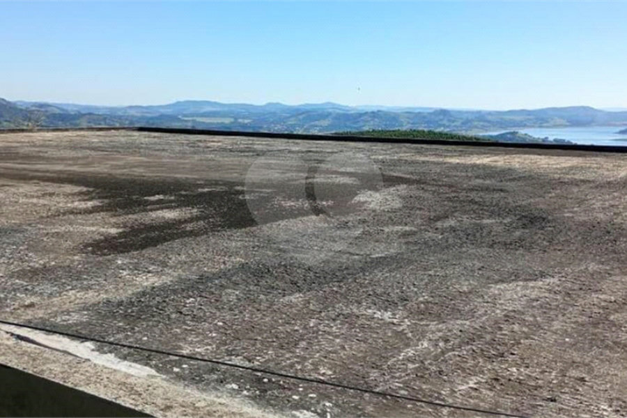 Chácara à venda com 2 suítes em Boa Vista, Piracaia, SP