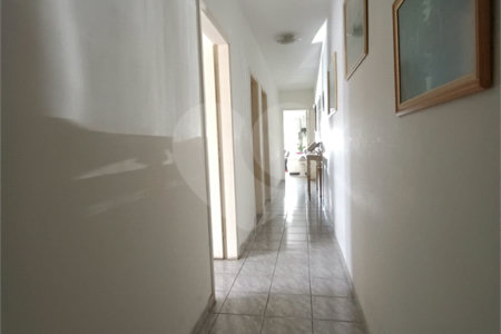 Casa à venda com 4 quartos, sendo 1 suíte,  em Jardim Armênia, Mogi das Cruzes, SP