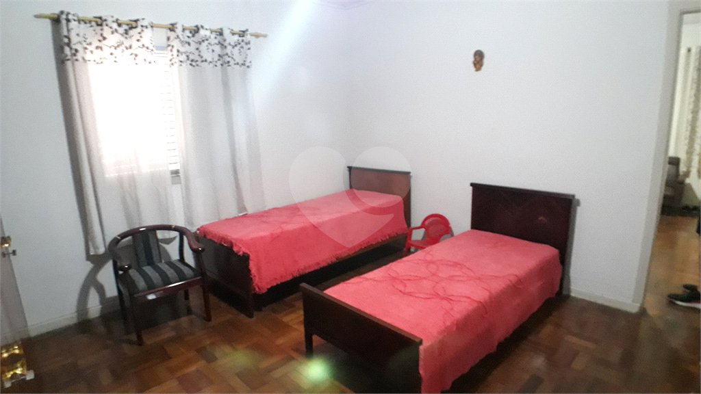 Casa Térrea à venda com 3 quartos, sendo 1 suíte, em Carandiru, São Paulo, SP
