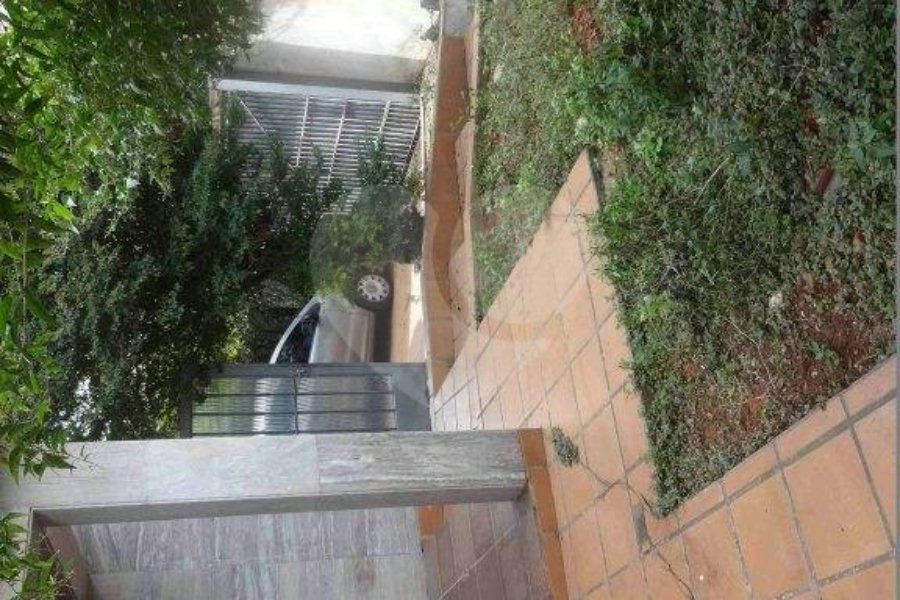 Sobrado à venda com 5 quartos, sendo 2 suítes, em Perus, São Paulo, SP