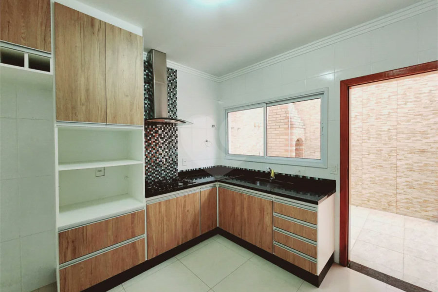 Casa à venda com 2 suítes no condomínio Residencial Vila Rosa, São Paulo - SP
