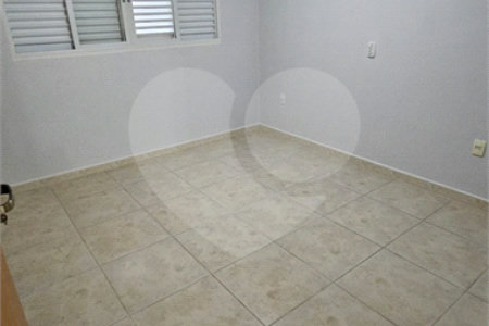 Casa para alugar com 4 quartos, sendo 2 suítes, no condomínio Portal de Itaici, Indaiatuba - SP