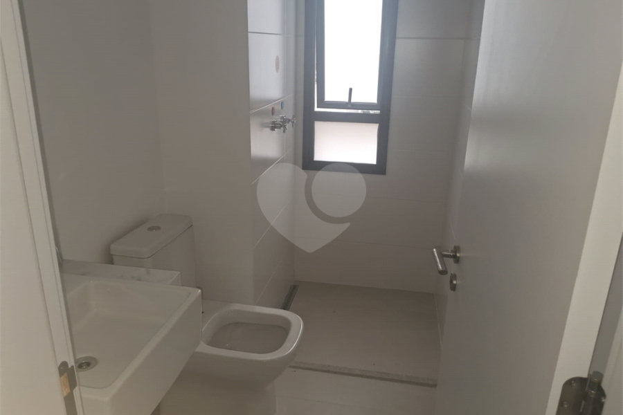 Apartamento à venda com 2 suítes em Alto da Lapa, São Paulo, SP