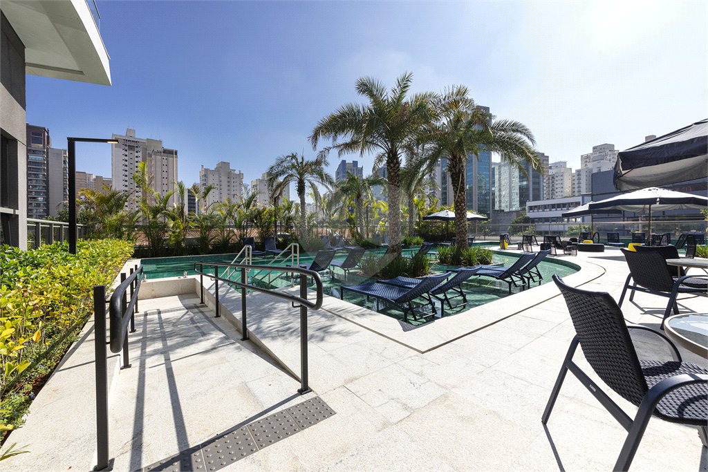 Apartamento para alugar com 2 suítes em Vila Olímpia, São Paulo, SP