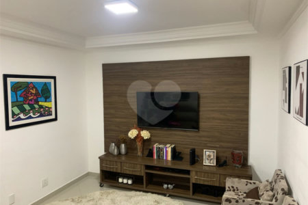 Sobrado à venda com 3 quartos, sendo 1 suíte, em Residencial Novo Horizonte I, Mogi das Cruzes, SP