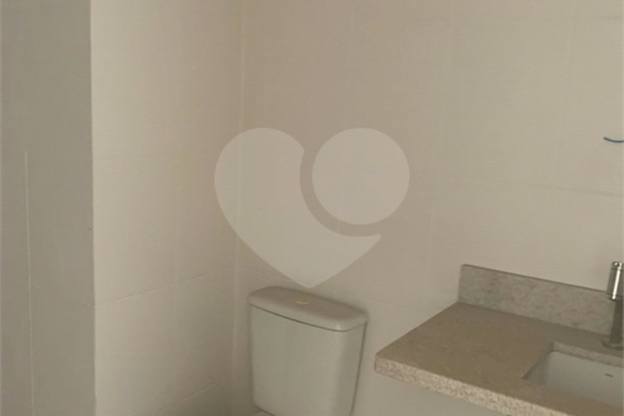 Apartamento à venda com 2 quartos, sendo 1 suíte,  em Vila Mazzei, São Paulo, SP