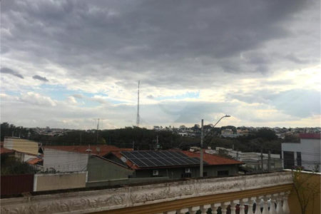 Casa à venda com 5 quartos, sendo 3 suítes, em Vila Almeida, Indaiatuba, SP