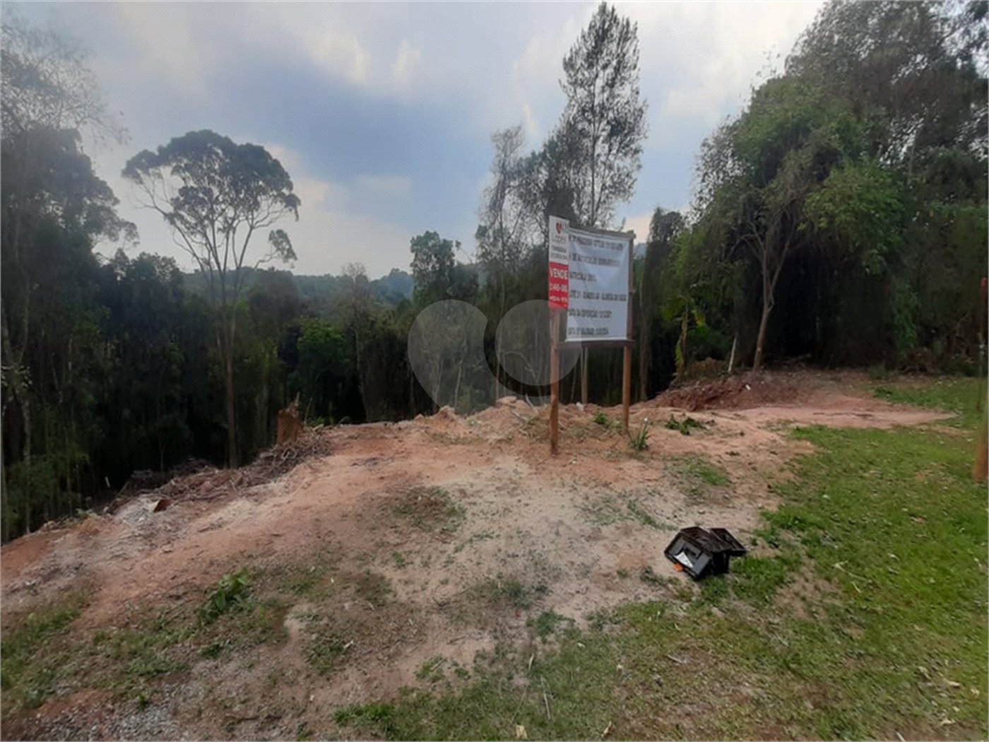 Terreno à venda no condomínio Alpes da Cantareira, Mairiporã - SP