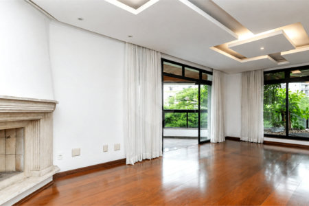 Apartamento à venda com 4 quartos, sendo 2 suítes,  em Brooklin Paulista, São Paulo, SP