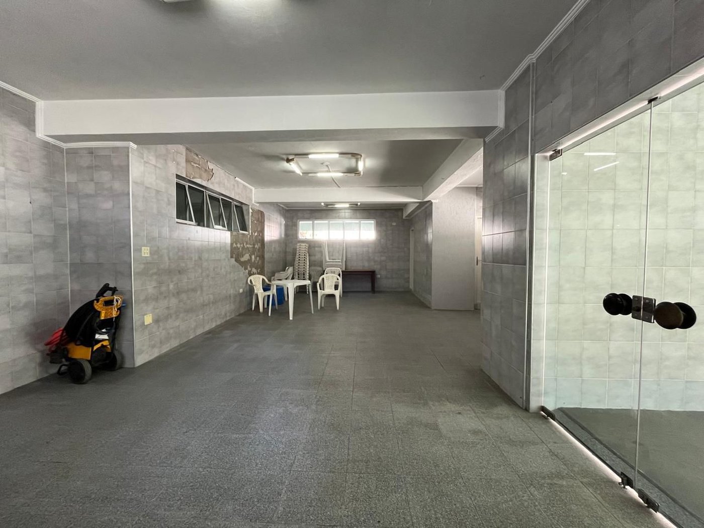 Apartamento com 3 dormitórios à venda, 113 m² por R$ 1.100.000,00 - Gonzaga - Santos/SP