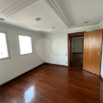Apartamento à venda com 3 suítes em Aclimação, São Paulo, SP