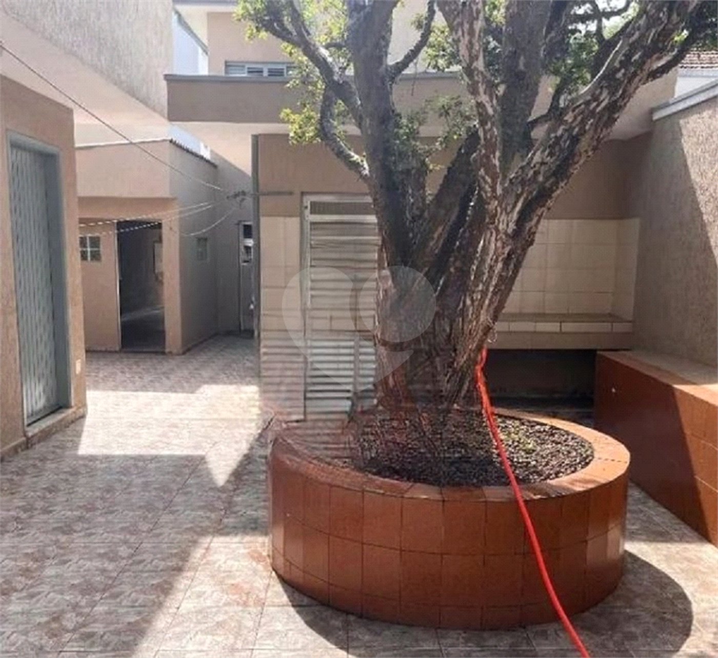 Sobrado à venda com 4 quartos, sendo 1 suíte,  em Alto da Lapa, São Paulo, SP