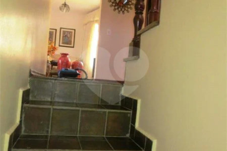 Sobrado à venda com 4 quartos, sendo 1 suíte, em Tucuruvi, São Paulo, SP